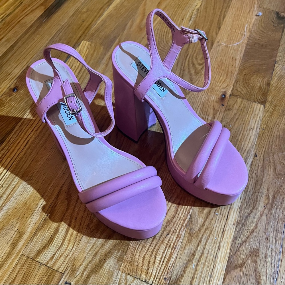 Steve Madden Pink Platform Sandals
